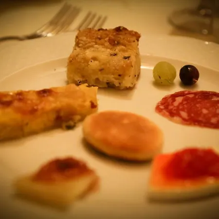 Cialamina Πανδοχείο